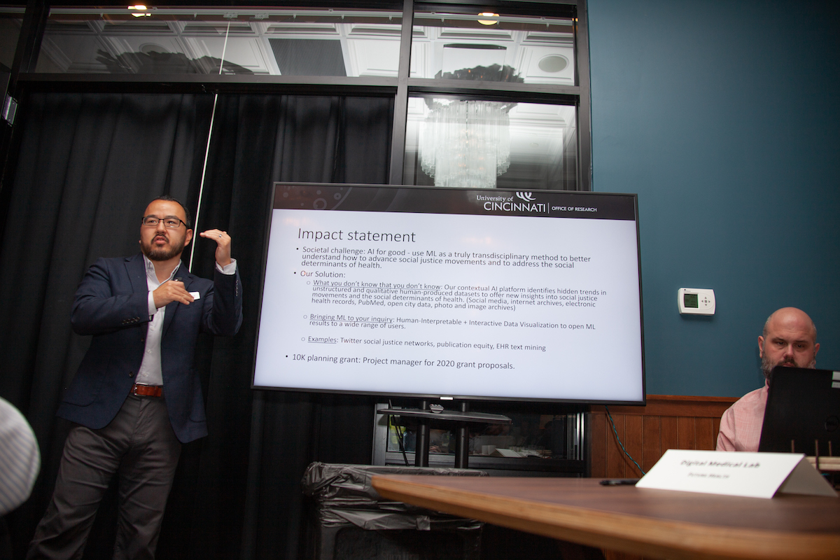 James Lee talks about Human Centered AI for Social Justice and Health, his team's Digital Futures project in 2019. Ravenna Rutledge/ University of Cincinnati